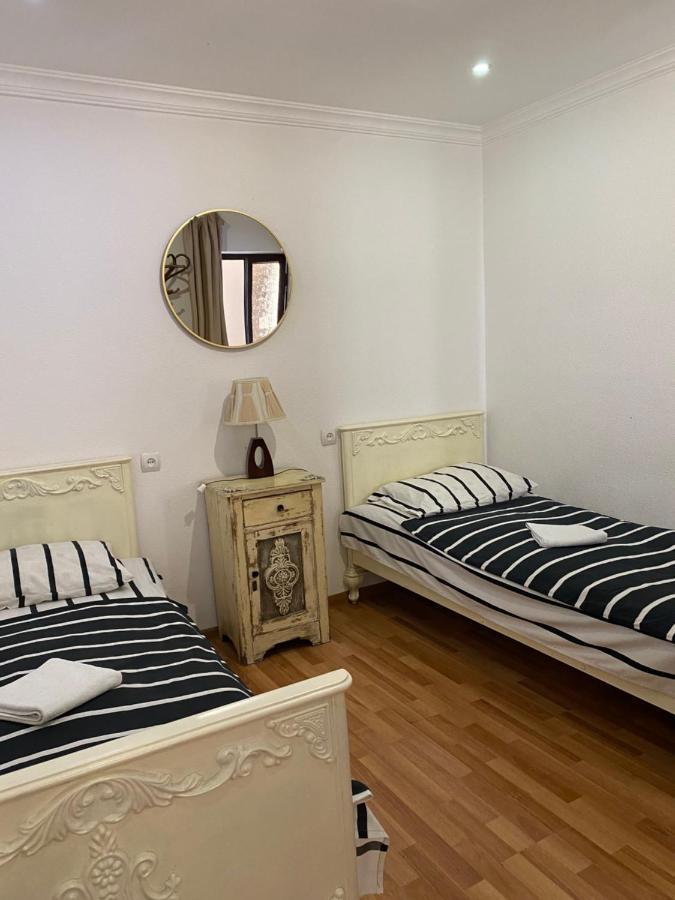 Guest House Kipiani Tbilisi Eksteriør billede